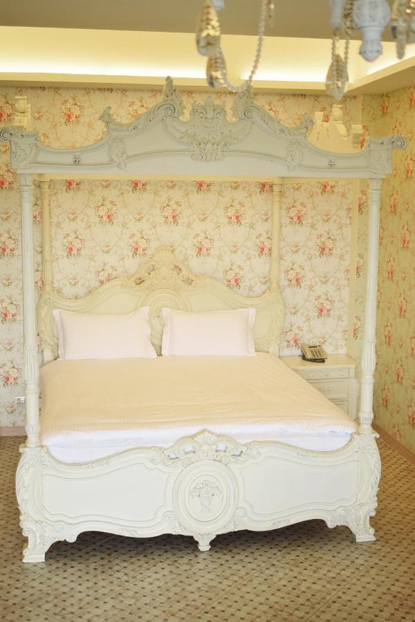 Bliss Bed And Breakfast Jücsi Kültér fotó